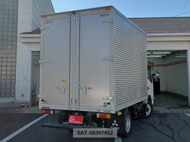 Mitsubishi CANTER 2023-01 294827-5