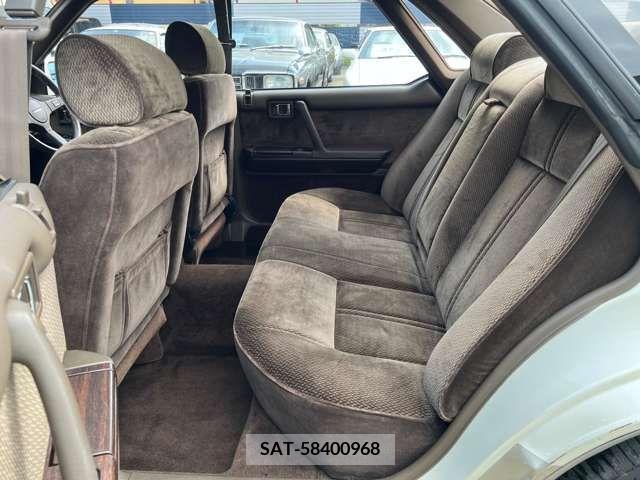 Nissan GLORIA HARDTOP 1987-10 232864-13