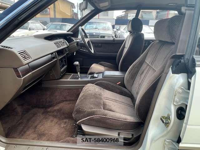 Nissan GLORIA HARDTOP 1987-10 232864-9