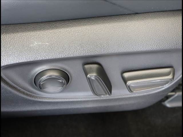 Toyota HARRIER 2021-07 8224-23