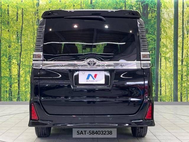 Toyota VOXY 2017-09 331538-16