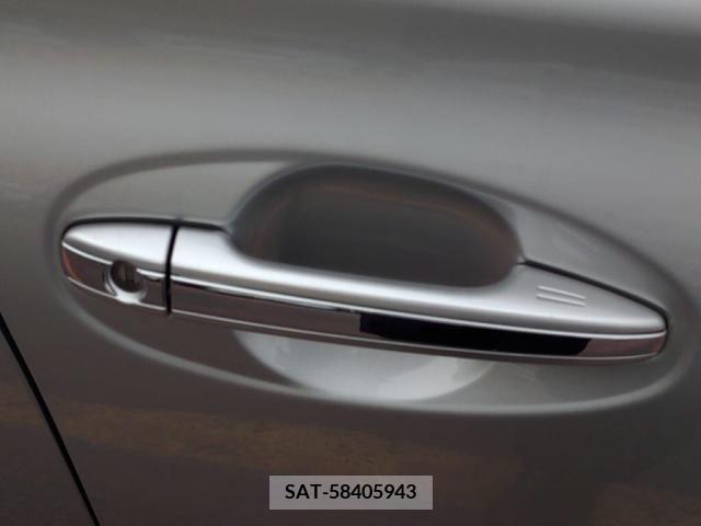 Toyota MARK X 2013-06 276305-11