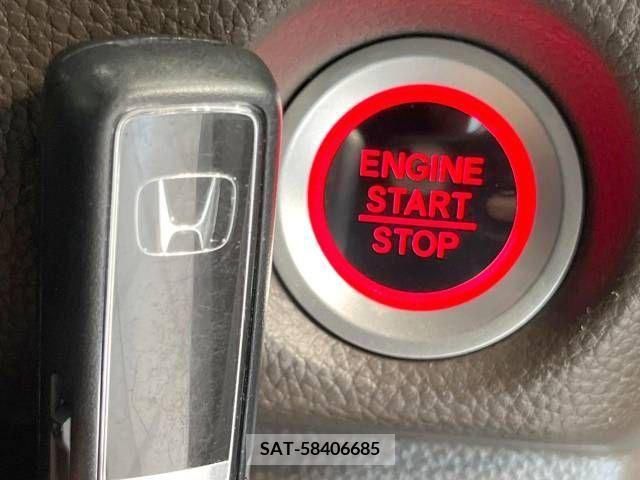 Honda N BOX 2022-06 337304-6