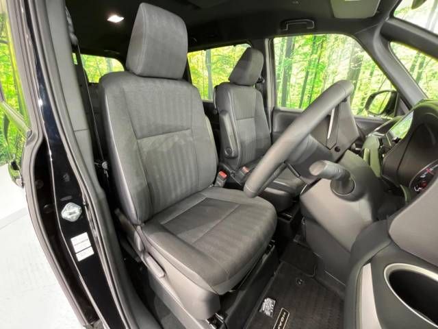 Toyota NOAH 2023-07 28222-8