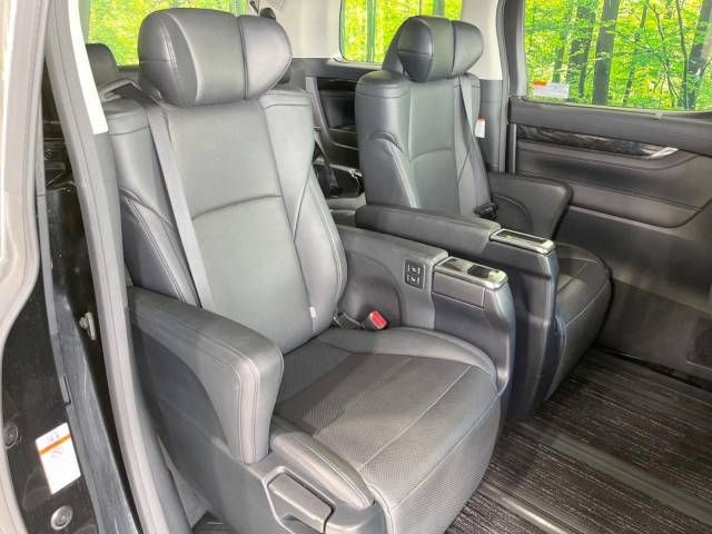 Toyota ALPHARD 2019-07 188402-9