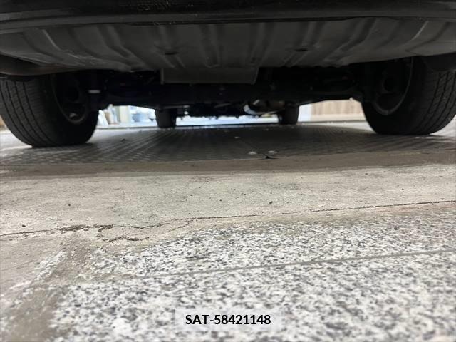 Nissan SERENA 2018-12 379047-28