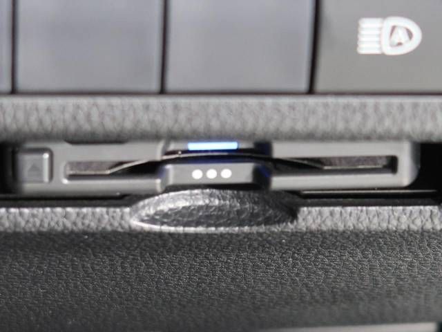 Toyota RAV4 2019-08 24891-6