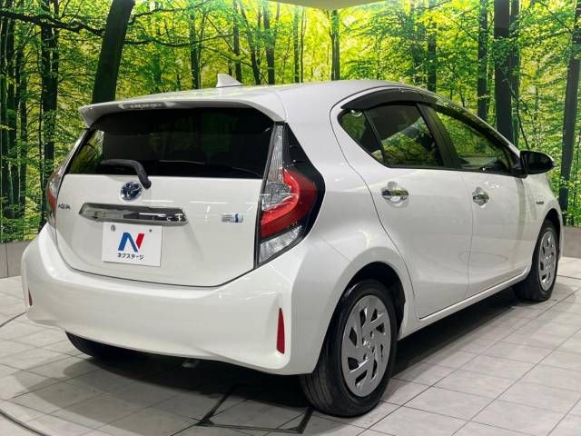 Toyota AQUA 2018-05 26670-17