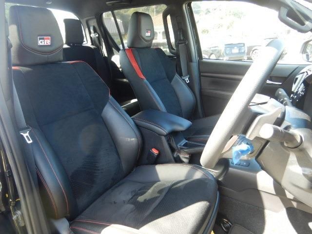 Toyota HILUX 2023-02 181873-19