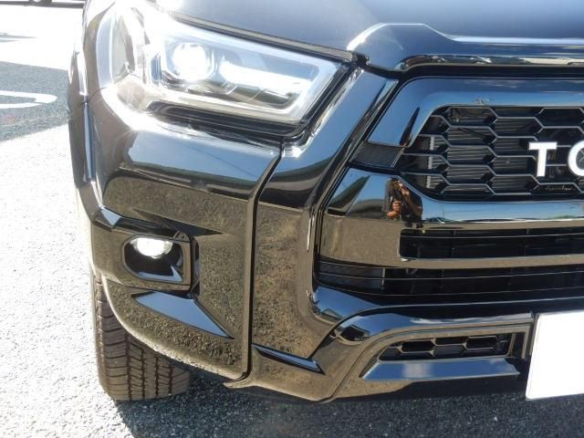 Toyota HILUX 2023-02 181873-5