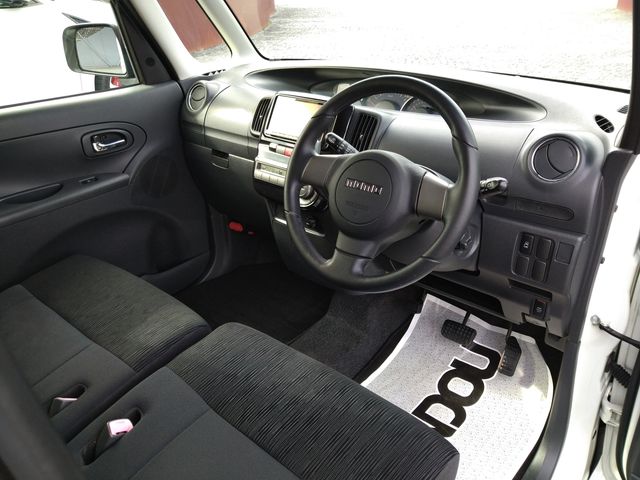 Daihatsu TANTO CUSTOM 2010-10 24308-10