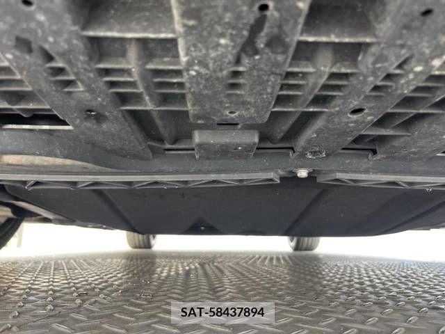 Renault MEGANE 2020-06 246593-19