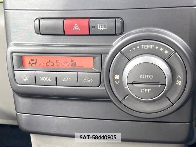 Daihatsu MOVE CONTE 2013-07 364245-5