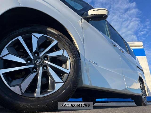 Nissan SERENA 2020-12 324939-13