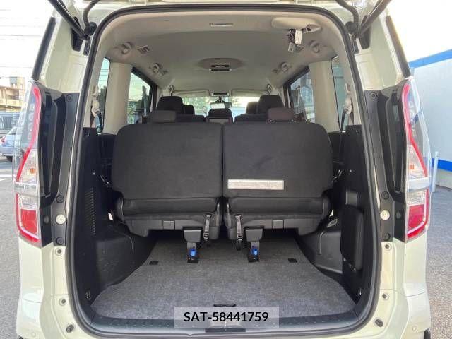 Nissan SERENA 2020-12 324939-11