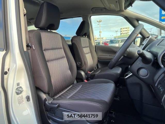 Nissan SERENA 2020-12 324939-8