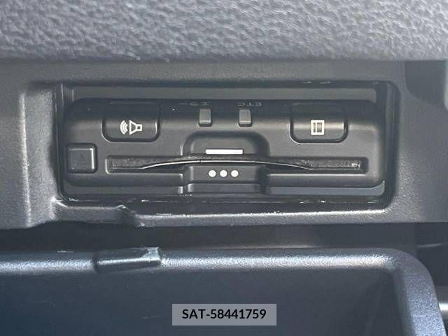 Nissan SERENA 2020-12 324939-6