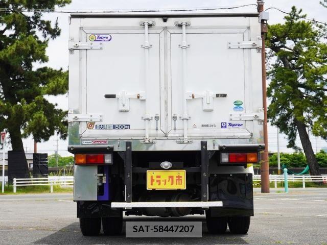 Mitsubishi CANTER 2016-04 302528-8