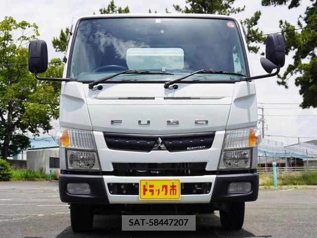 Mitsubishi CANTER 2016-04 302528-7