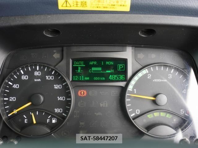 Mitsubishi CANTER 2016-04 302528-3