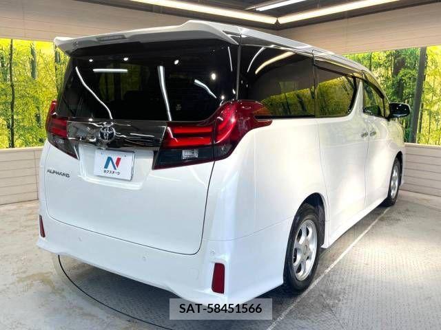 Toyota ALPHARD 2017-06 280299-18