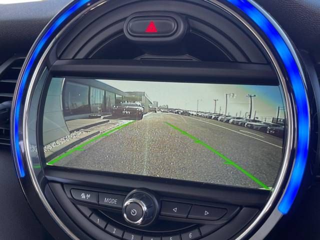 Bmw MINI 2018-01 182027-4