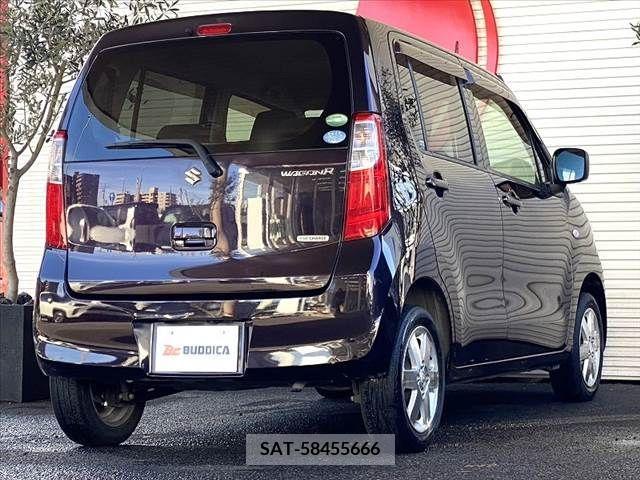 Suzuki WAGON R 2015-04 311743-21