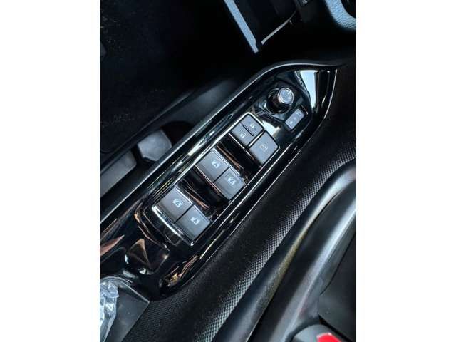 Toyota VOXY 2017-09 195189-18