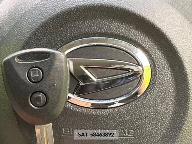 Daihatsu MOVE 2016-01 254177-7