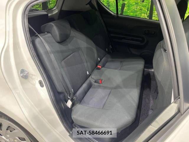 Toyota AQUA 2017-07 389310-9