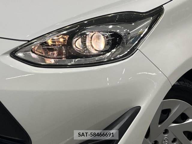 Toyota AQUA 2017-07 389310-12