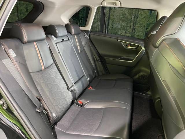 Toyota RAV4 2019-11 19021-9