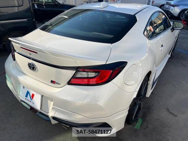 Toyota 86 2022-01 360801-17