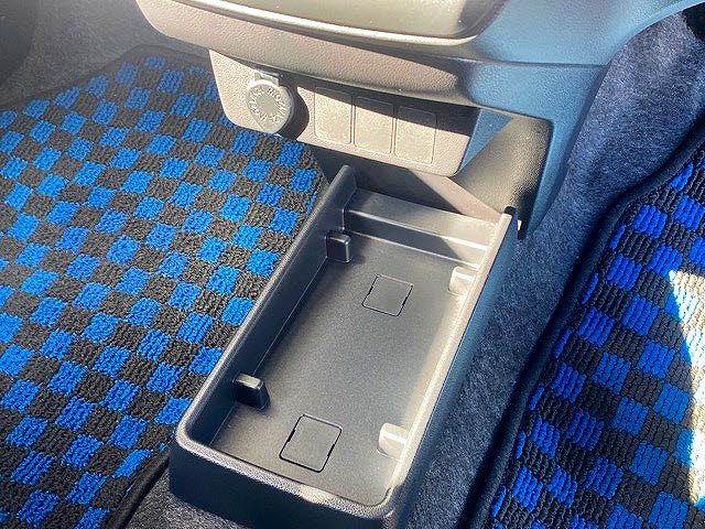 Toyota PIXIS EPOCH 2021-07 192991-23