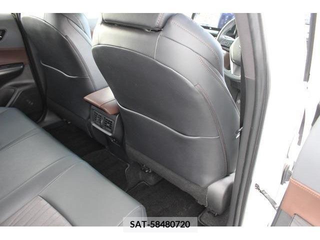 Toyota HARRIER HYBRID 2020-11 361037-13