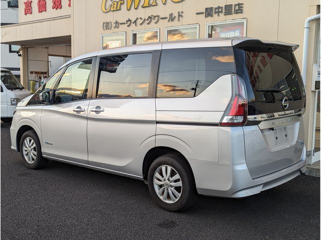 Nissan SERENA 2016-09 19927-7