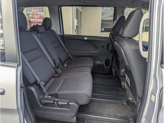 Nissan SERENA 2016-09 19927-13