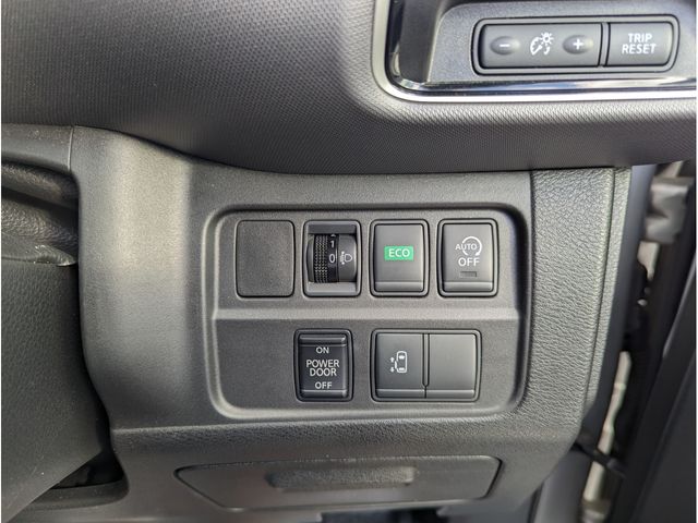 Nissan SERENA 2016-09 19927-23