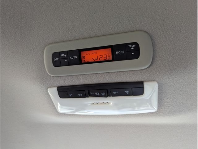Nissan SERENA 2016-09 19927-25