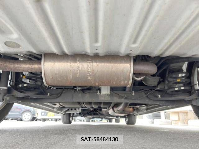 Nissan SERENA 2012-07 256479-19
