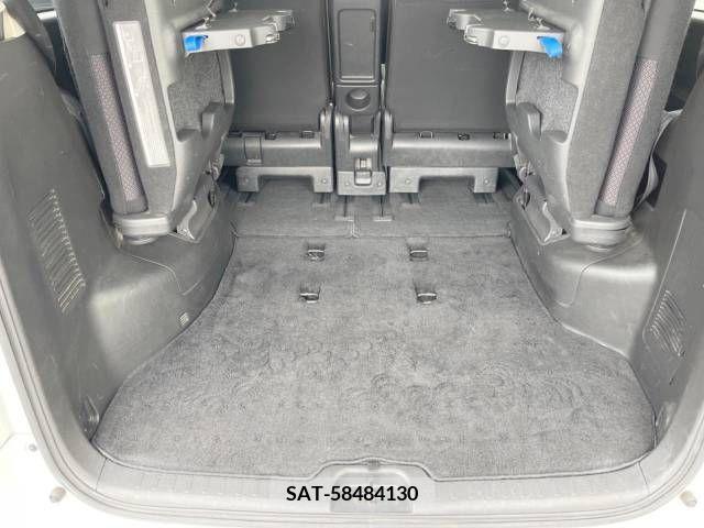 Nissan SERENA 2012-07 256479-11