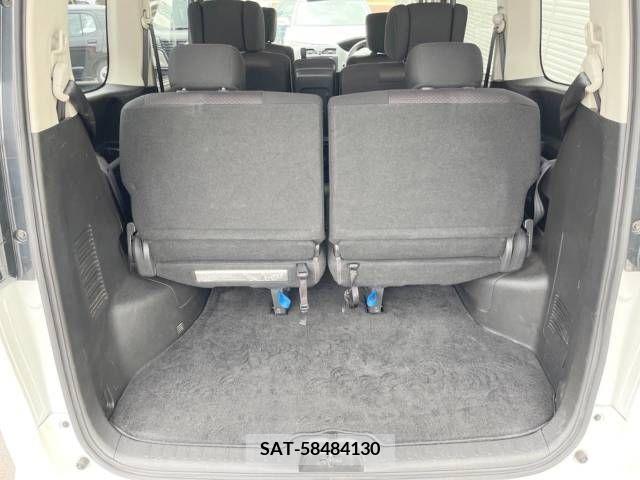 Nissan SERENA 2012-07 256479-10