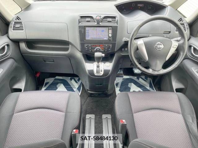 Nissan SERENA 2012-07 256479-1