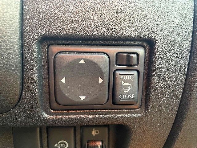 Nissan MARCH 2013-02 26532-8