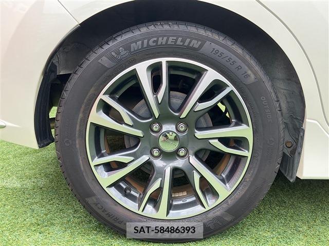 Nissan NOTE 2019-11 392956-8