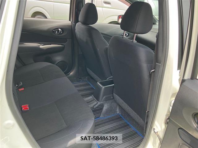 Nissan NOTE 2019-11 392956-24