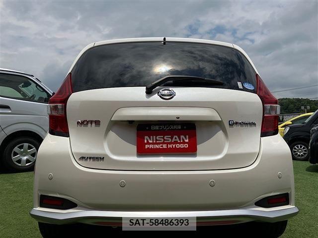 Nissan NOTE 2019-11 392956-21