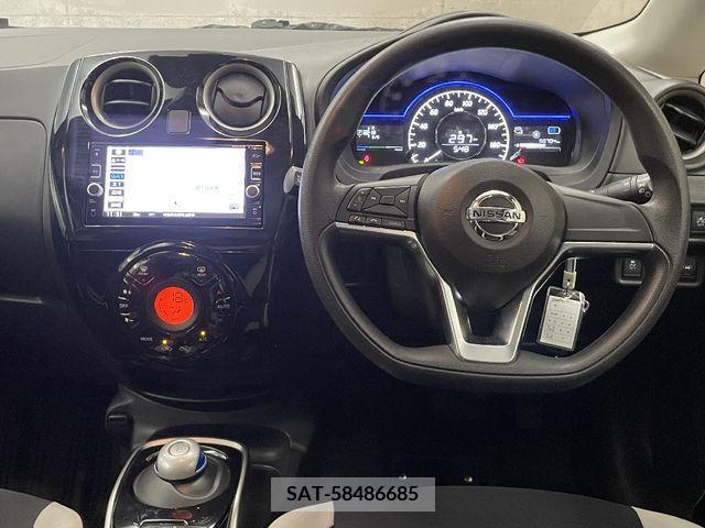 Nissan NOTE 2016-11 347404-1