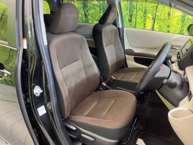 Toyota SIENTA 2018-01 182688-8