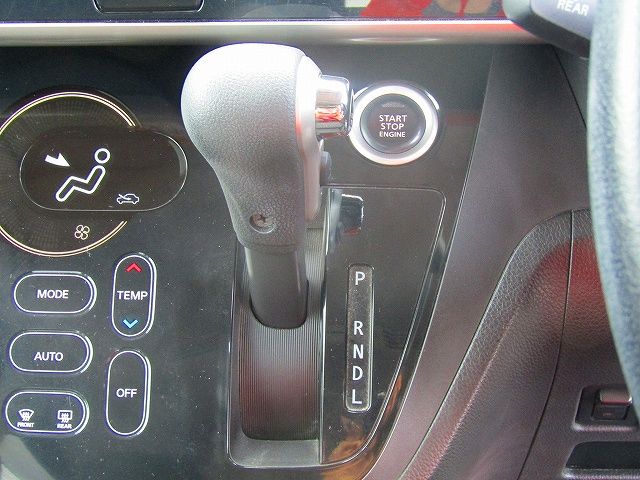 Nissan DAYZ ROOX 2015-08 196244-19